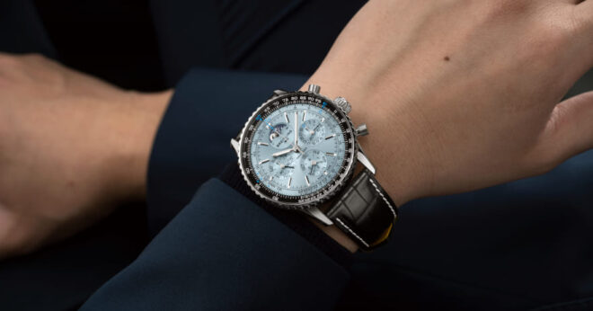 5_Breitling Navitimer B19 Chronograph 43 Perpetual Calendar_Ref. PB1920251C1P1_RGB